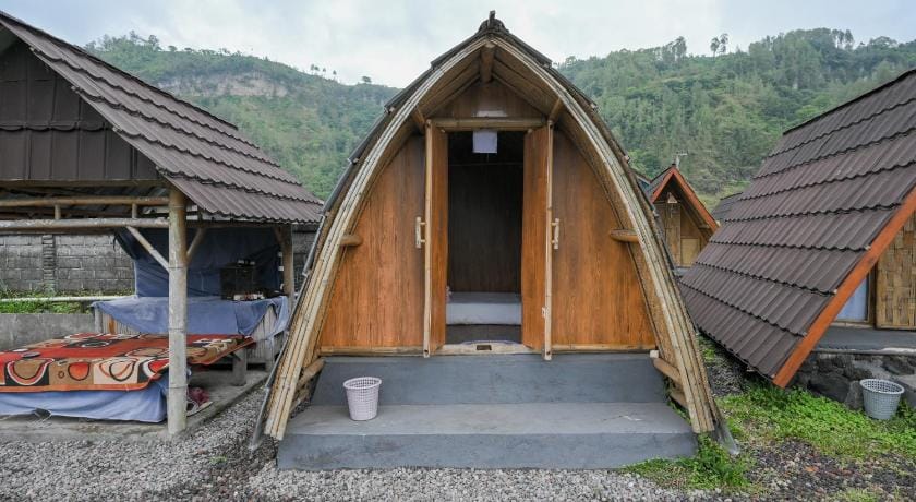 Volcano Cabin Batur RedPartner Hotel in Bali