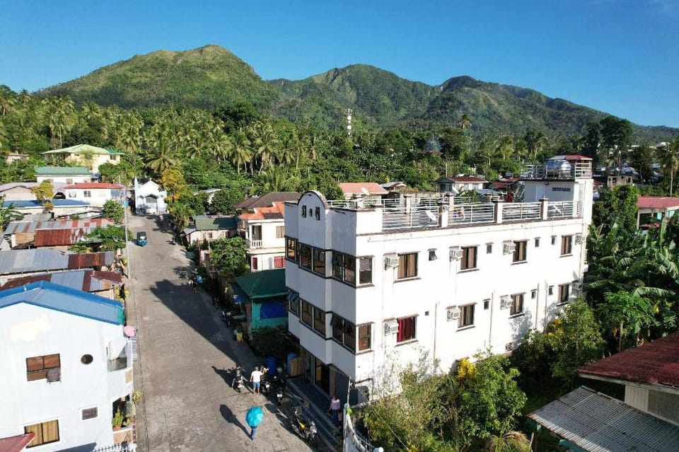 D & G Transient House Hotel in Caraga