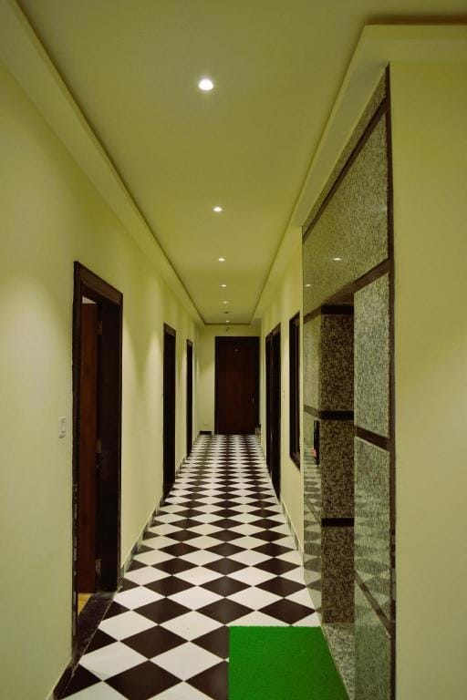 MEWAR MAHAL Hotel in Udaipur