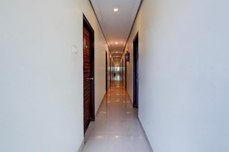 Super Hotel O Renigunta Near Railway Station Hotel in Tirupati