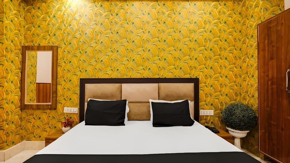 Hotel Aadhya and Restaurant Hotel in Uttar Pradesh