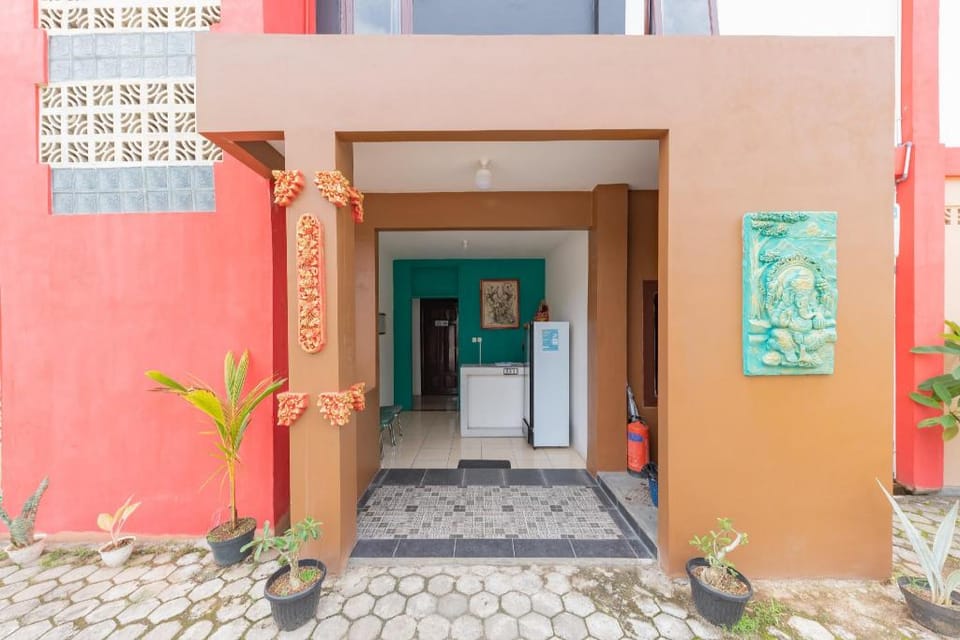 RedDoorz @ Kubu Selem Palapa Lampung Hotel in Indonesia