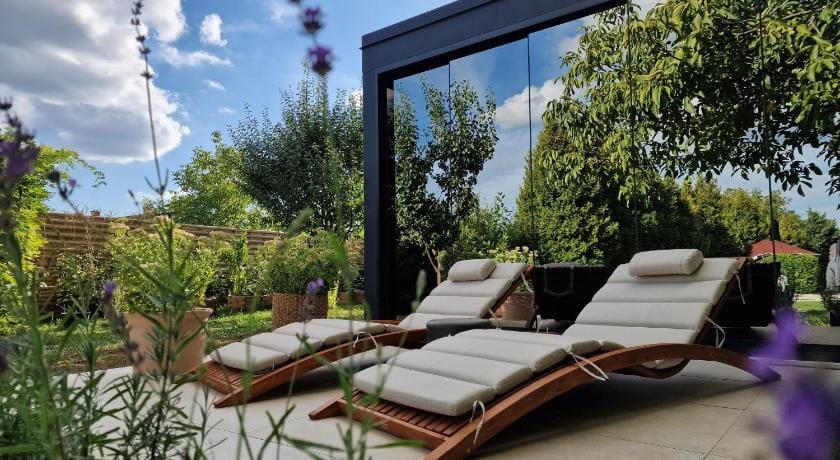 The Secret Garden – Keszthely Bed and Breakfast in Hungary