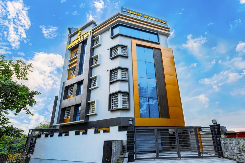 The Burdwan Inn Hotel in West Bengal
