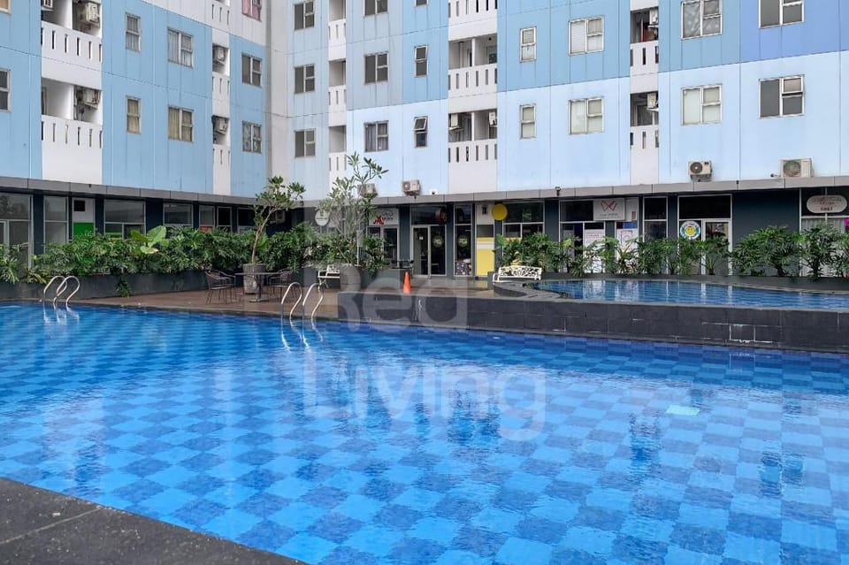 RedLiving Apartemen Urbantown Serpong - Aurora Rooms Apartment in Jakarta