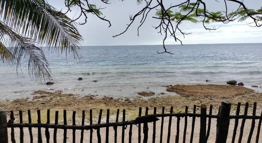 SeaEsta Beach House Country House in Central Visayas