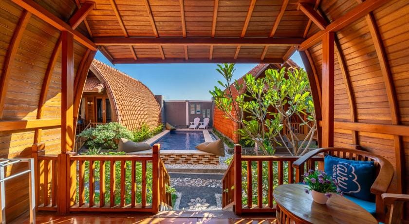 Villa Youlas Hotel in North Kuta