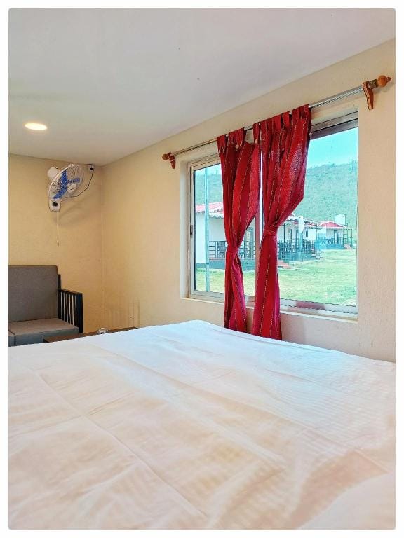 Gitanjali Forest Retreat Hotel in West Bengal