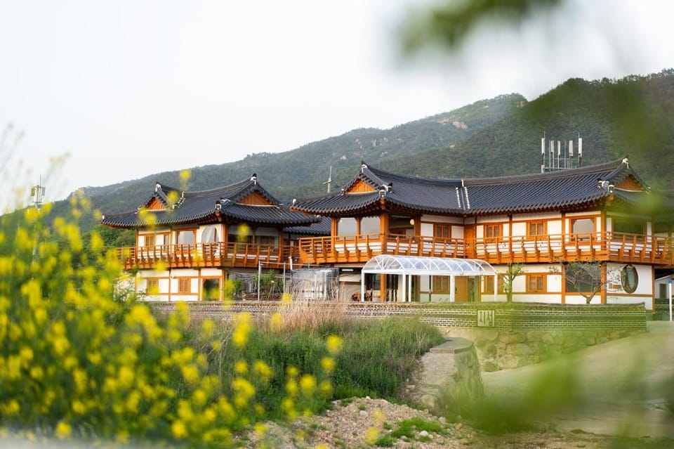 Gyeongju Jiseom Hanok Pool Villa Pension Bed and Breakfast in South Korea