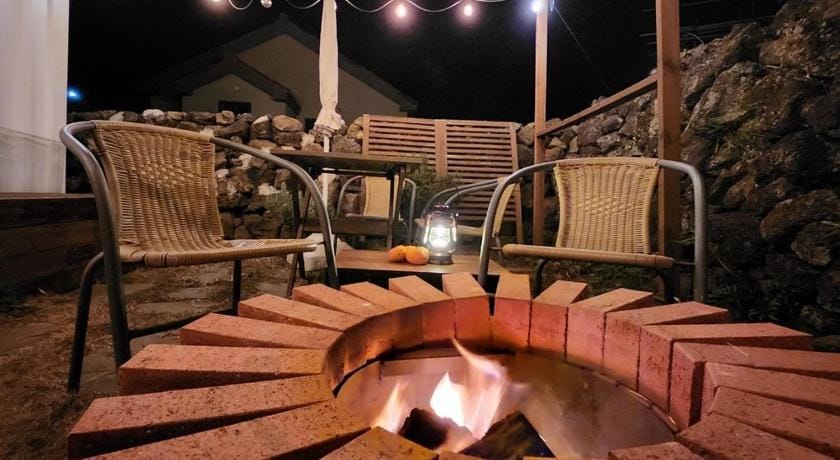 Jeju shooting star collection center Bed and Breakfast in South Korea