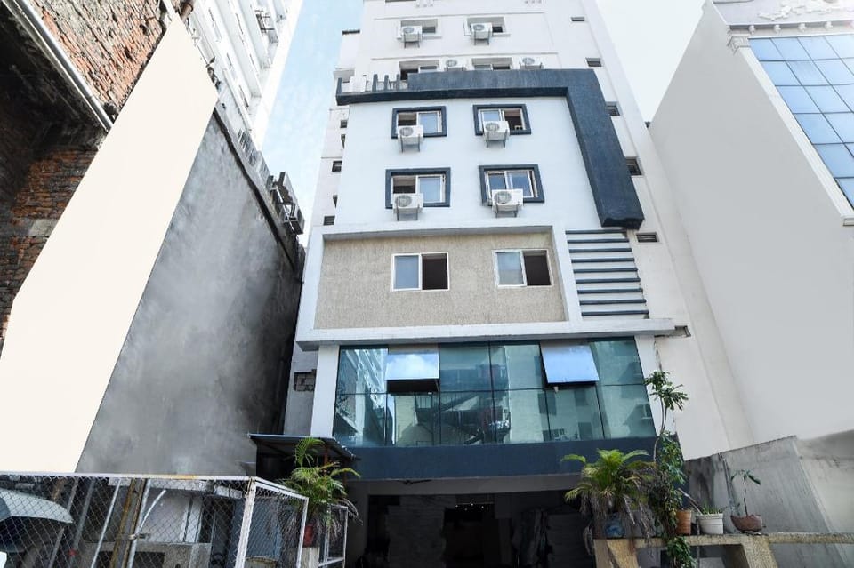 OYO 17315 Opal Residency Hotel in Hyderabad