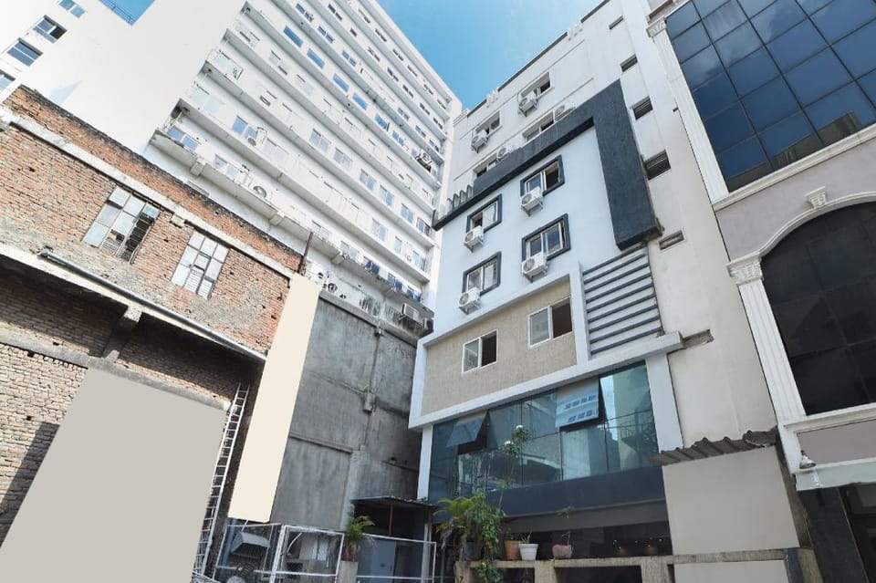 OYO 17315 Opal Residency Hotel in Hyderabad