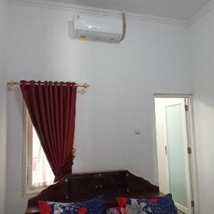 Guest House Aliyah Villa in Indonesia