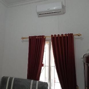 Guest House Aliyah Villa in Indonesia