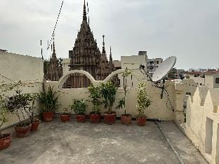 Mishra Ganesh Shankar Homestay Apartment in Varanasi