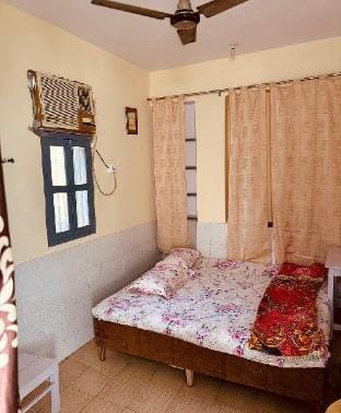 Mishra Ganesh Shankar Homestay Apartment in Varanasi