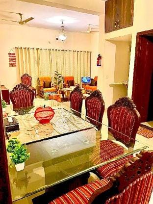 EASY INN Holiday Home 3BHK Apartment Apartment in Lucknow
