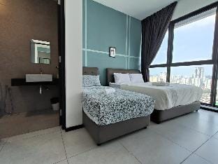 New UrbanSuite Fantastic 2BRHomestay at townUA224N Vacation rental in George Town
