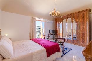 "La dimora di Don Pietro" Amazing view Vacation rental in Modica