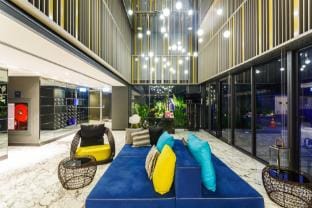 D229 Cozy apartment - walk to beach, pool & gym Apartment in Patong