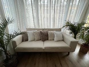 Stylish 1-bedroom condo close to exhibition square Apartment in Basel