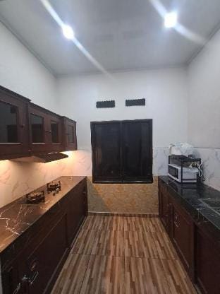 Villa Arina Batu - 4 Bedroom Full AC and Smart TV Villa in Batu
