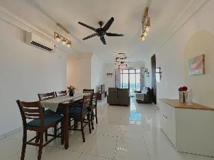 The Platino, Grey Suite by Antlerzone Apartment in Johor Bahru