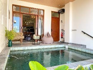 Villa Siji Nayan Unit 1+2 Entire (Private Pool) Vacation rental in Special Region of Yogyakarta