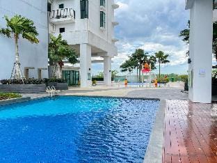 Blissful  2BR Midvalley KSL Netflix 7pax Vacation rental in Johor Bahru