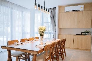 Ma-Umi Luxury Pool villa 5BRs - Up to 12 people Vacation rental in Chiang Mai