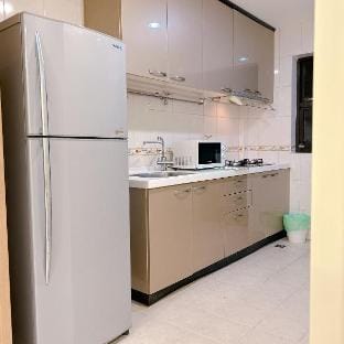 MRT BL16 5min | 125 m² Home｜2 Bath｜Sleeps 10 Vacation rental in Taipei City