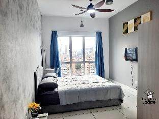 Master Bedroom - P. Bathroom, Wifi 1gb, Pool, Gym Apartment in Federal Territory of Kuala Lumpur