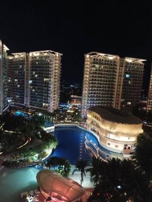 Azure Beach view near airport Apartment in Paranaque