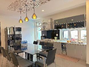 May Villa 6Bedrooms Near Beach Villa in Da Nang