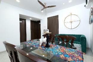 Business Traveler’s 4 BHK Apartment Near NESCO Apartment in Mumbai