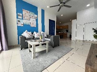 Oceanfront Charm 2BR GurneyDrive#SeaviewGeorgetown Vacation rental in George Town