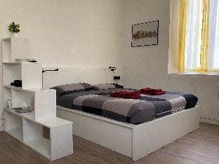 Milan Central Station very bright  Apartment in Milan