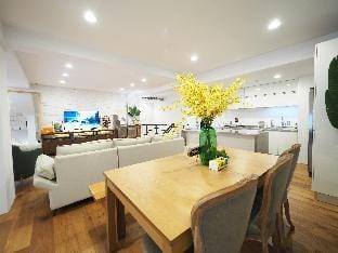 Timeless Comfort - 4BR 2Bath /Feb-trial Vacation rental in Taipei City