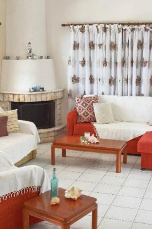 Kalivia House Vacation rental in Peloponnese Region