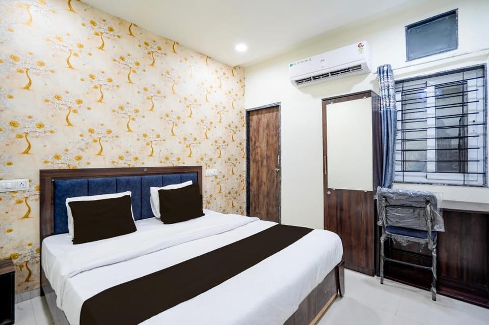 Collection O Satya Sai Square Formerly Hotel Crystal Inn Hotel in India