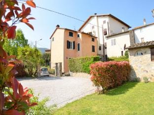Holiday Home in Pescaglia near Tuscan Vineyards Vacation rental in Capannori
