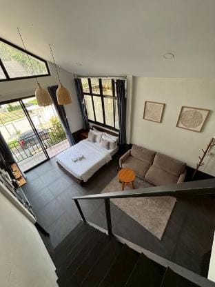 White Marco House Vacation rental in Thep Krasatti