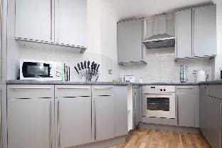 Dray Court - Luxury 2 Bedroom Apartment  Apartment in Cardiff