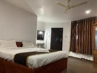 Glass House Villa in Kerala
