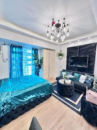 "Arkee’s Crib: Solinea, Netflix, Pool, Ayala" Apartment in Lapu-Lapu City
