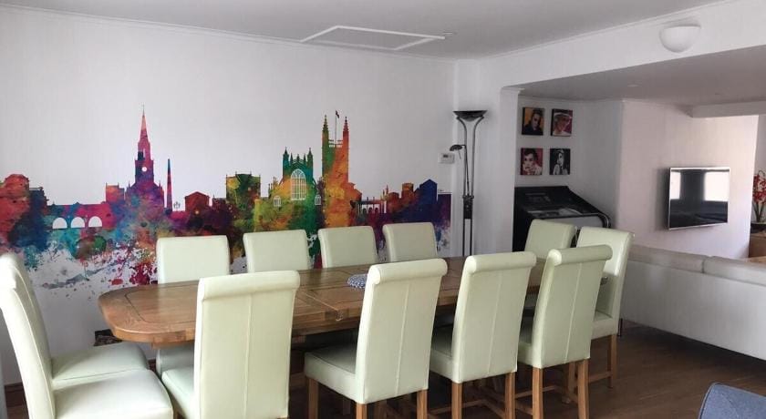 Central Maisonette with Roof Terrace Apartment in Bath