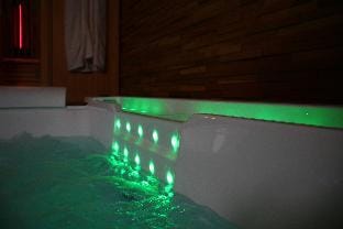 Spa privatif by XELA Apartment in Bourgogne-Franche-Comté