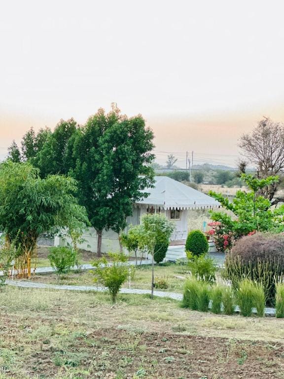 Jawai skylark Hotel in Rajasthan