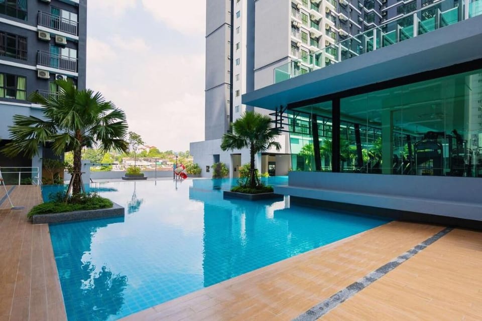 Little Smiley Flower Majestic Maxim 2BR 夜市中文房东Mrt Apartment in Federal Territory of Kuala Lumpur