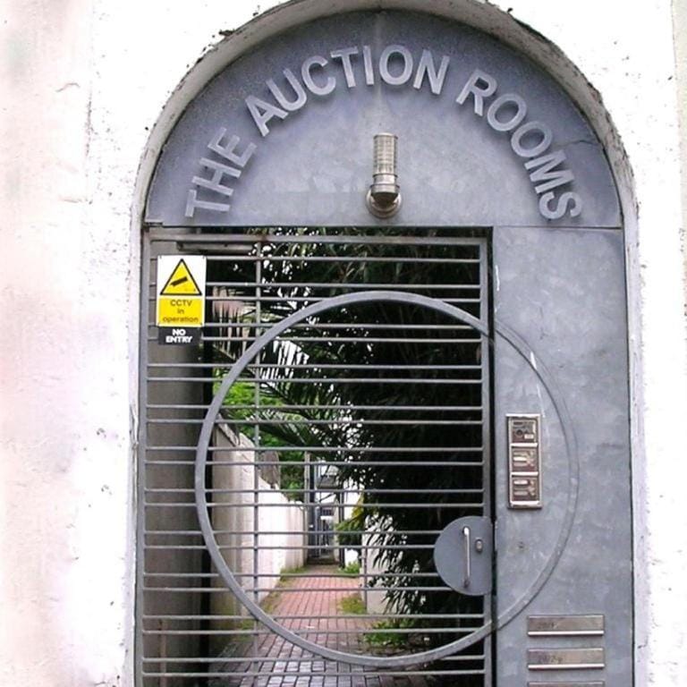 Artist Studio - Super Central Brighton - Sleeps 2/3 guests - Free Wifi Apartment in Brighton